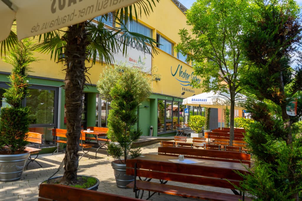Biergarten, Bild 1 von 3